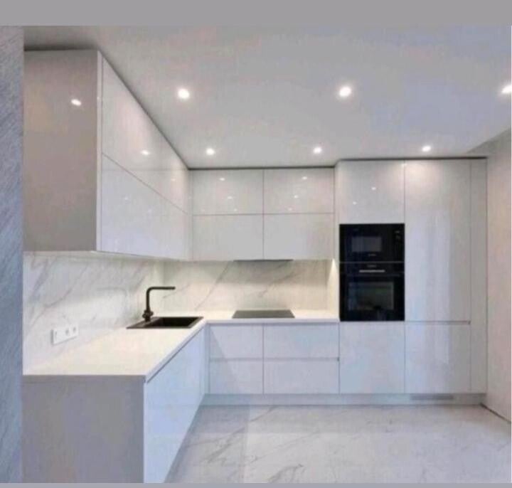 Luxus Hochglanz Weiss