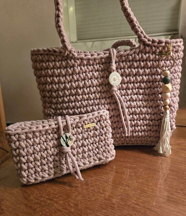 AVELINA SET – elegantes Taschen-Set in schmutzrosa mit goldenen Lurexfäden