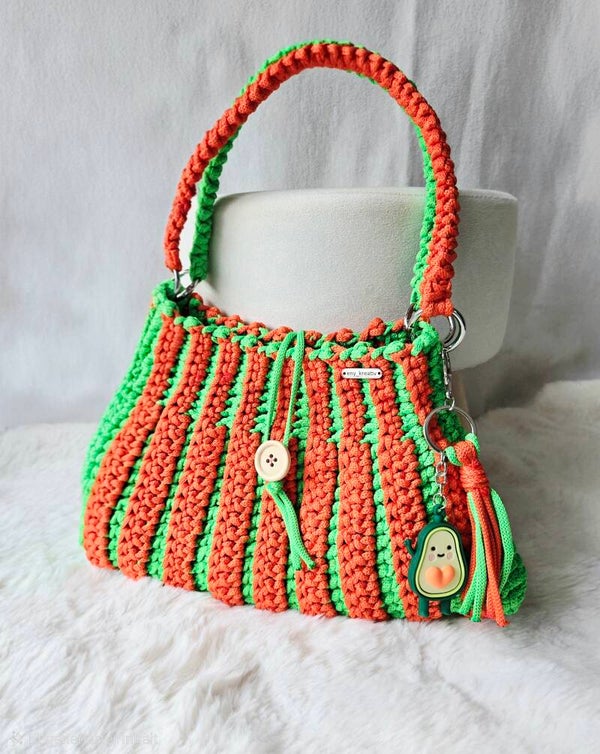 FRÄULEIN FLIP – Neon Wendehandtasche Orange & Hellgrün mit Holzknöpfen