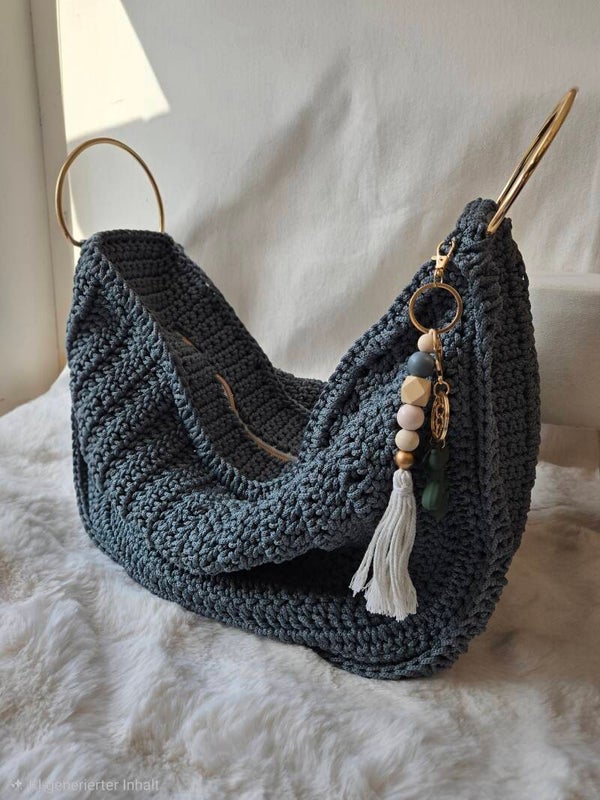 VELURA BAG L – elegante Oversize-Tasche in Oliv mit modernem Design