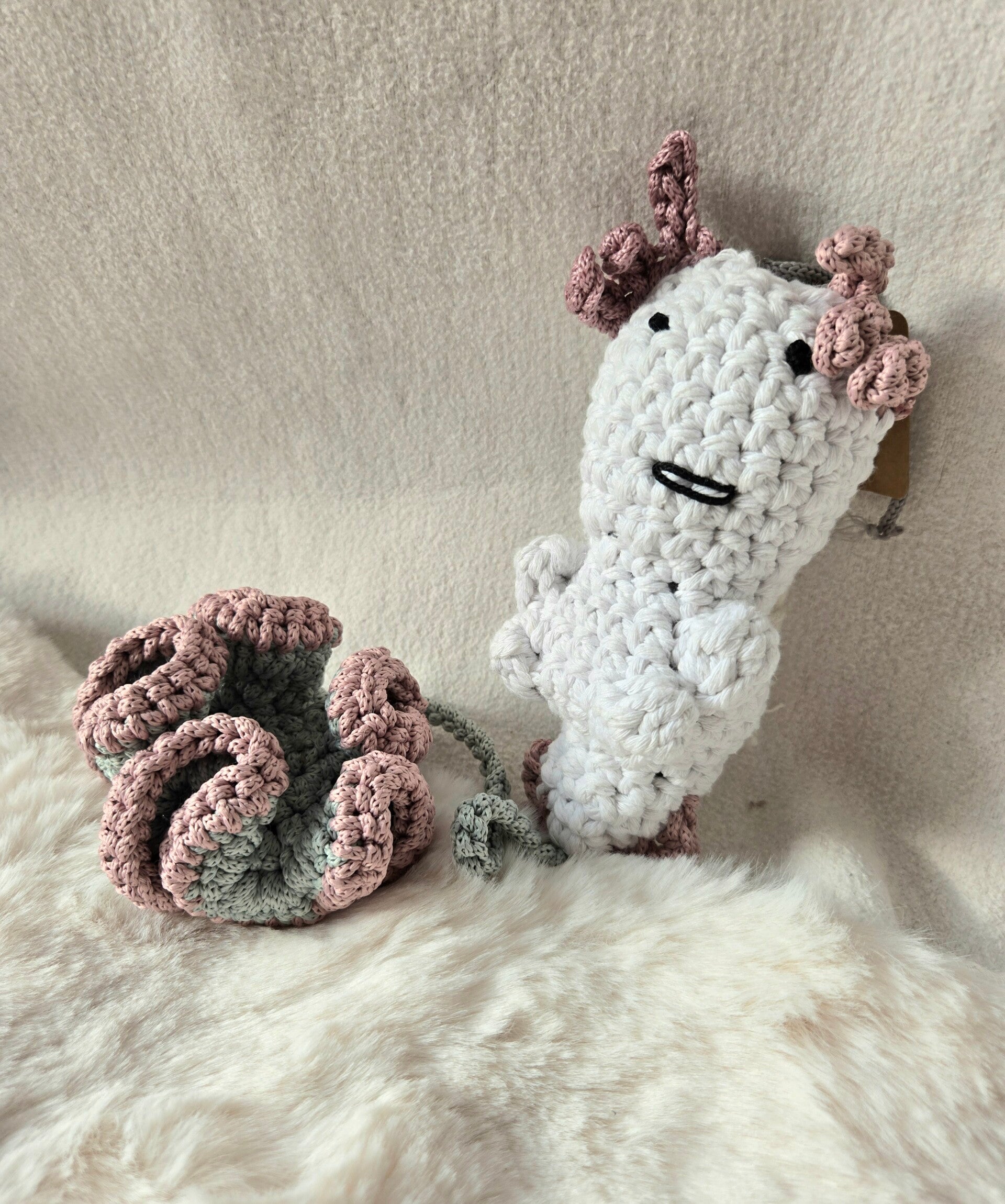 Lesezeichen XXL Axolotl mit Koralle