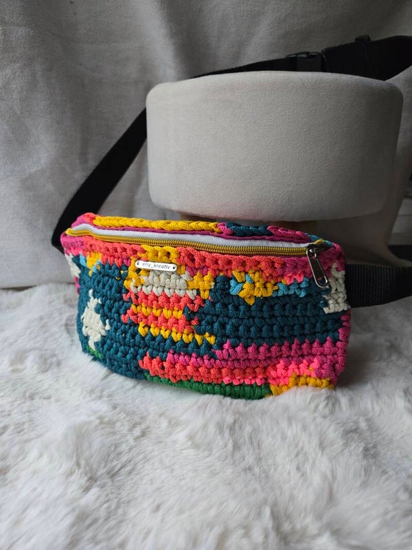 Bauchtasche DELPHIN - Farbenfroher Eyecatcher für deine Abenteuer