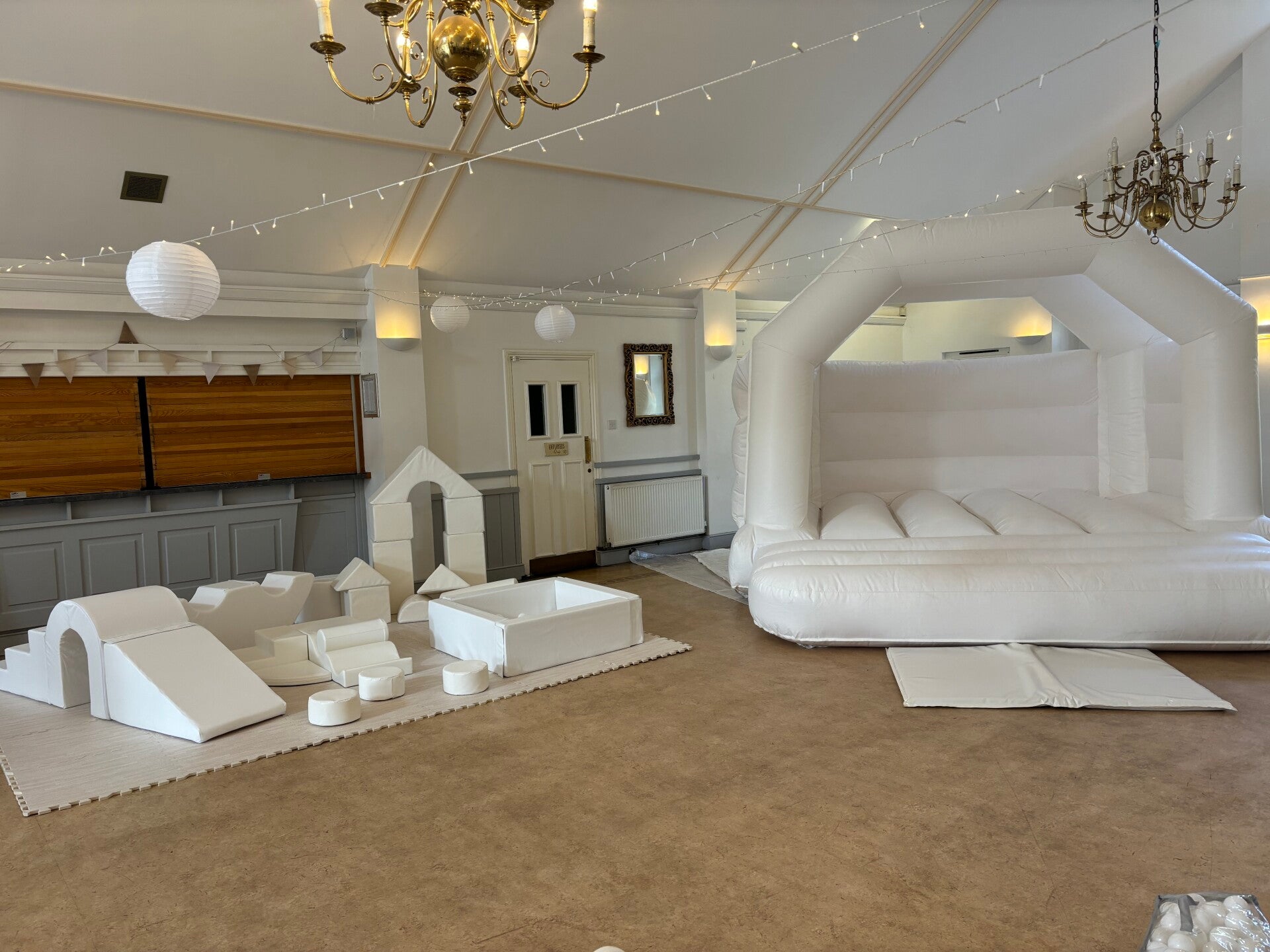 Classic white soft play