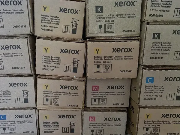 TONER VERSANT 80/180/280