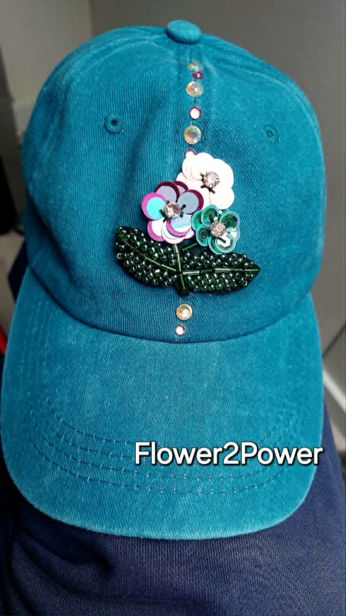 Pet aqua met bloemen