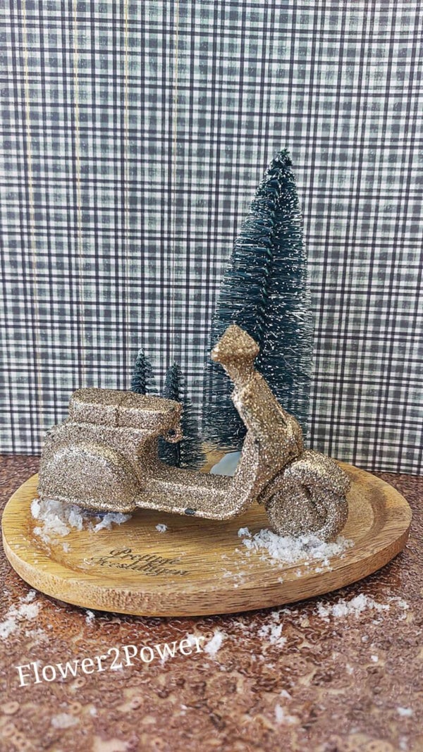Kerststronk Vespa