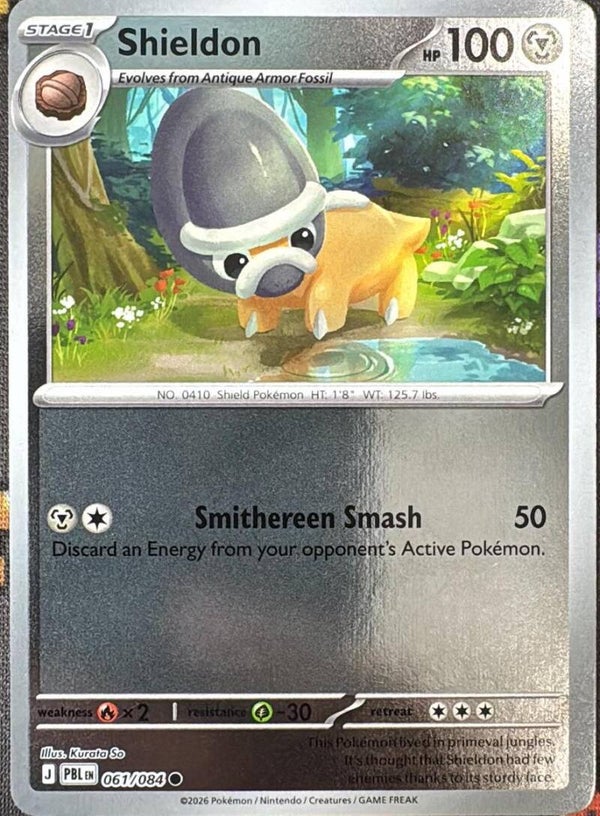 Shieldon 061/084 reverse holo Pitch Black