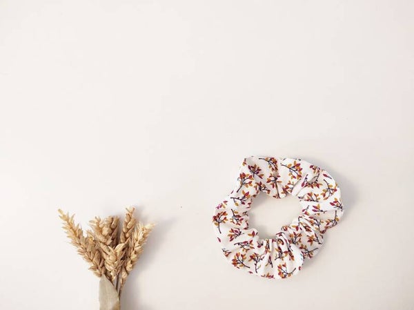 Chouchou fleurs rouges