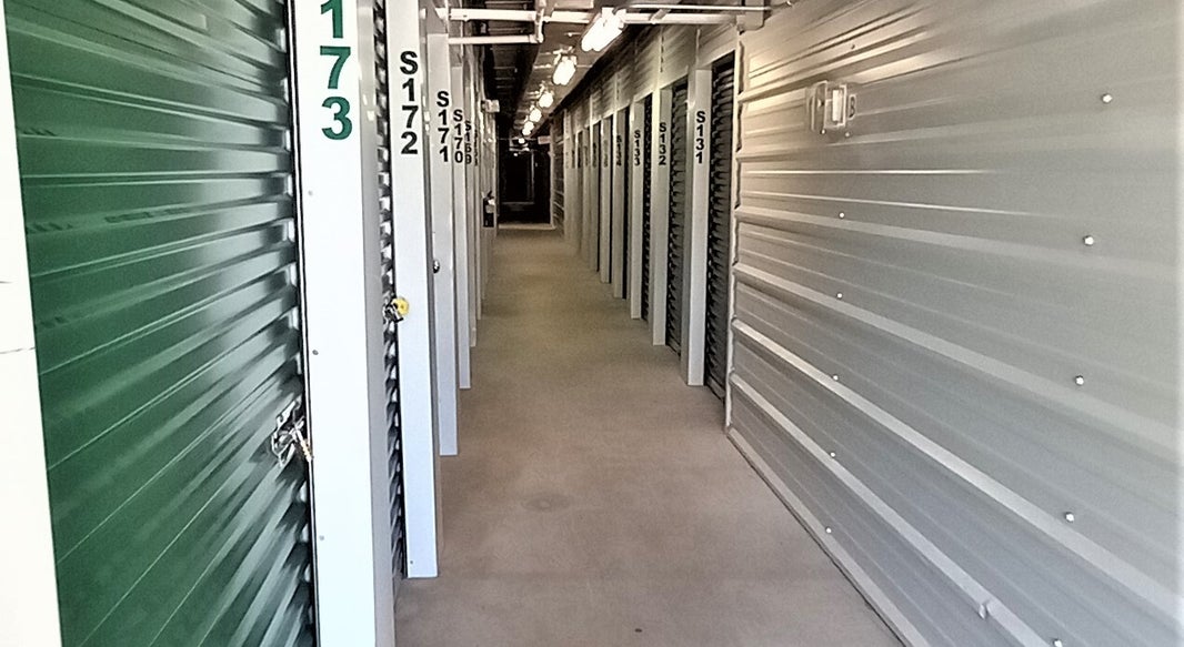 Stuff Storage Home | Stuff-N-Storage