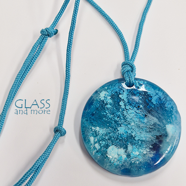 Epoxy blauw ronde hanger