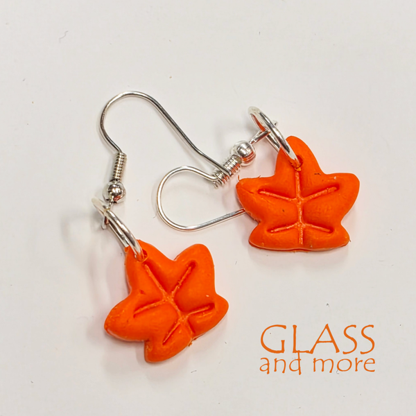 Herfstoorbelletjes oranje