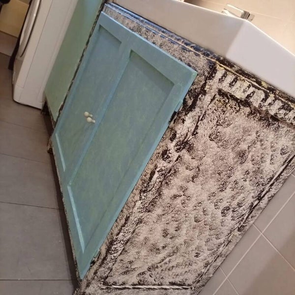 MOBILE ANNI 50' RIVISITATO IN MOBILE BAGNO