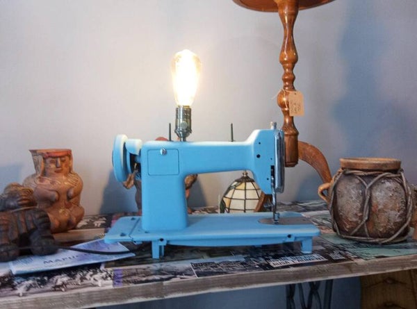 MACCHINA DA CUCIRE LAMPADA "CIELO" - SEWING MACHINE LAMP