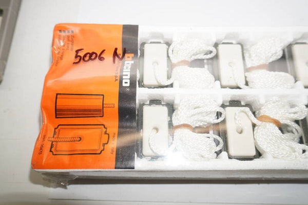 Bticino 5006N magic enkelp drukknop met koord