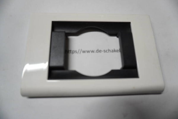 Bticino living classic 4758NR wit