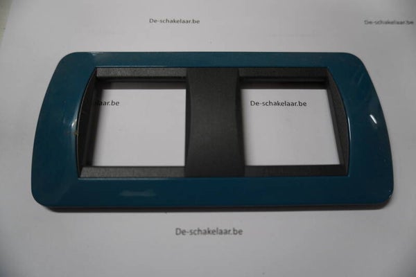 Bticino living  L4802/2BU laguna blauw 2x2 mod