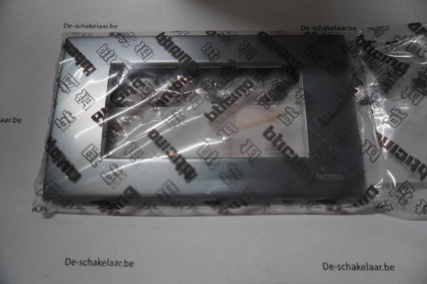 Bticino light N4804AA Afdekplaat 4 mod natuurlijk aluminium