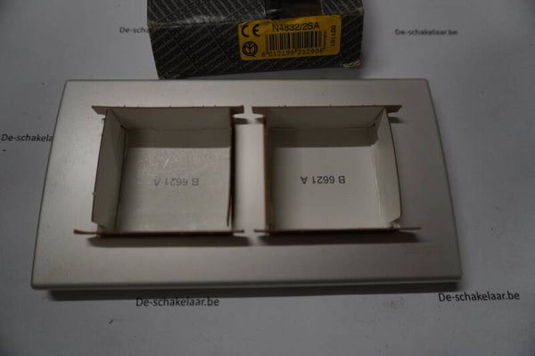 Bticino light N4832/2SA Afdekplaat 2x2mod gepolijst zilver(Vert of hor)
