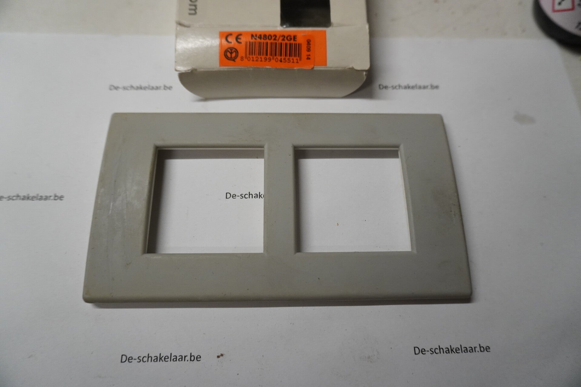 Bticino light N4802/2GE afdekplaat 2x2 modules steengrijs