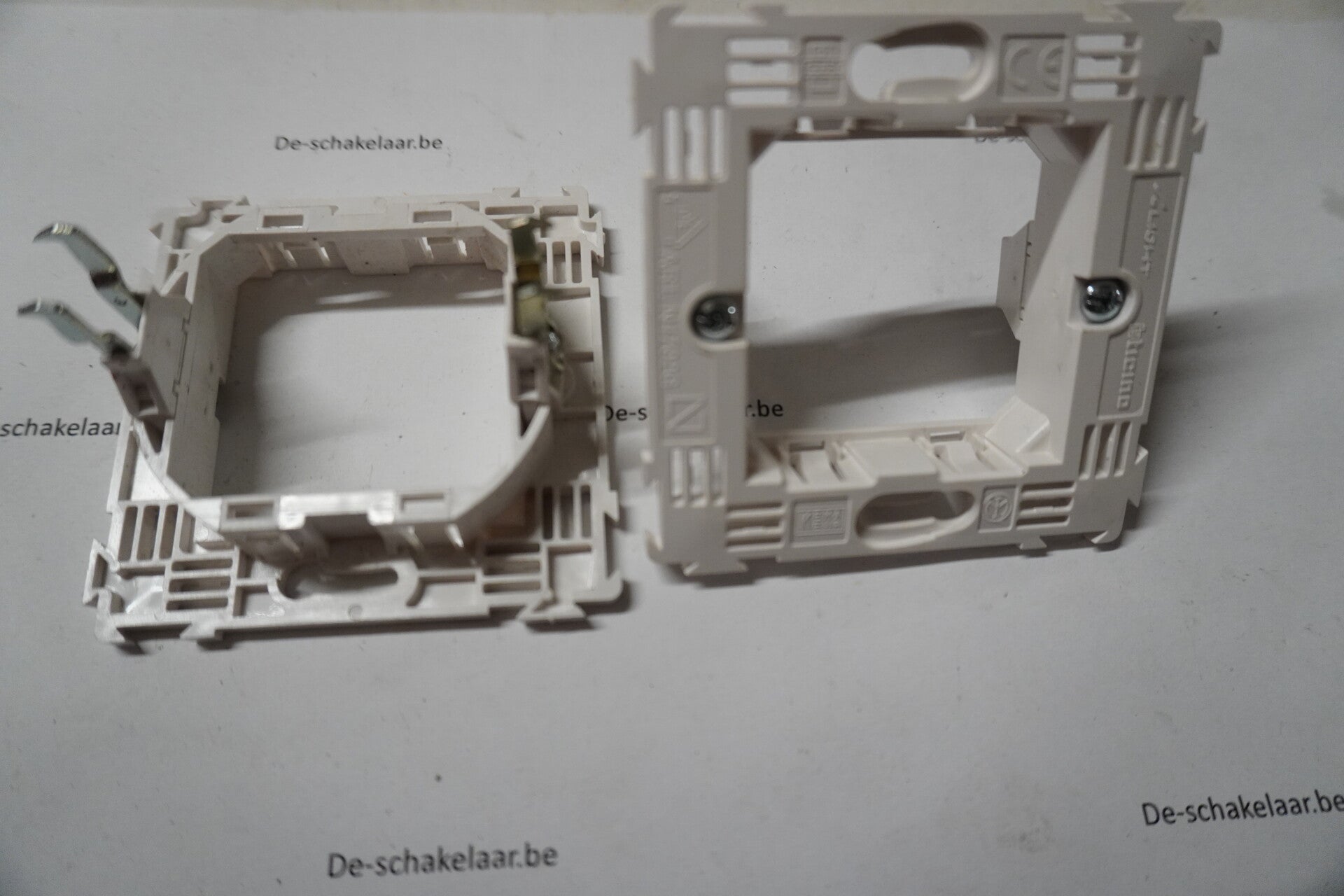 Bticino light N4702GN 2 modules met klauwen