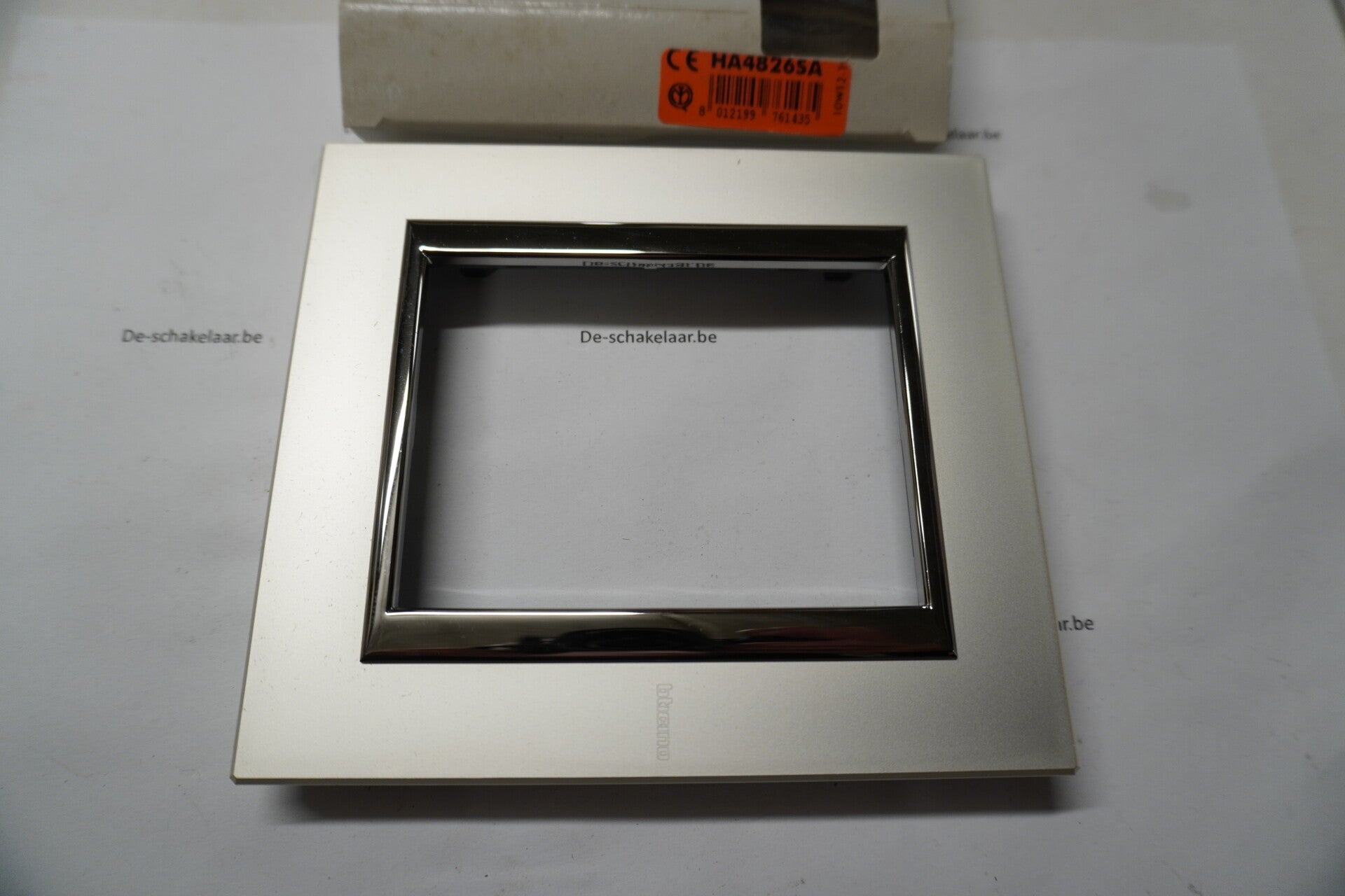Bticino axolute HA4826SA gepolijst zilver 2x3mod