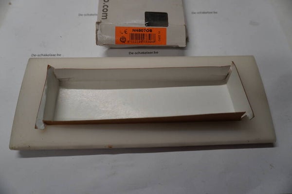 Bticino light N4807OB Afdekplaat 7 mod opaal wit