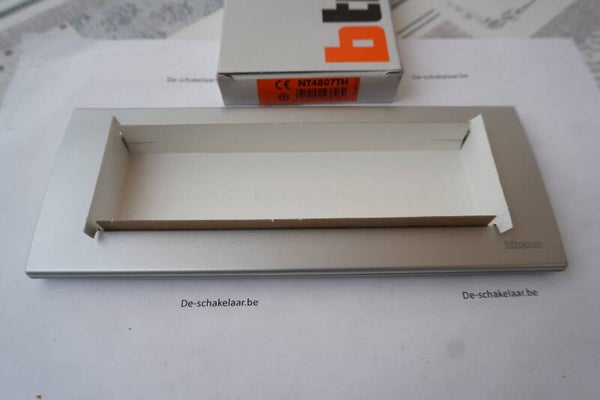 Bticino light tech NT4807TH afdekplaat 7 mod light tech