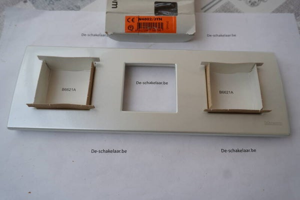 Bticino light N4802/3YN afdekplaat 3x2mod parelgeel