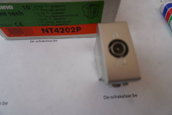 Bticino light tech NT4202P TV aansluiting doorgang