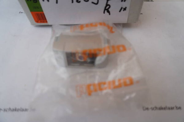 Bticino light tech NT4269R audio 2x cinch