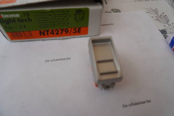 Bticino light tech NT4279/5E connector UTP cat 5