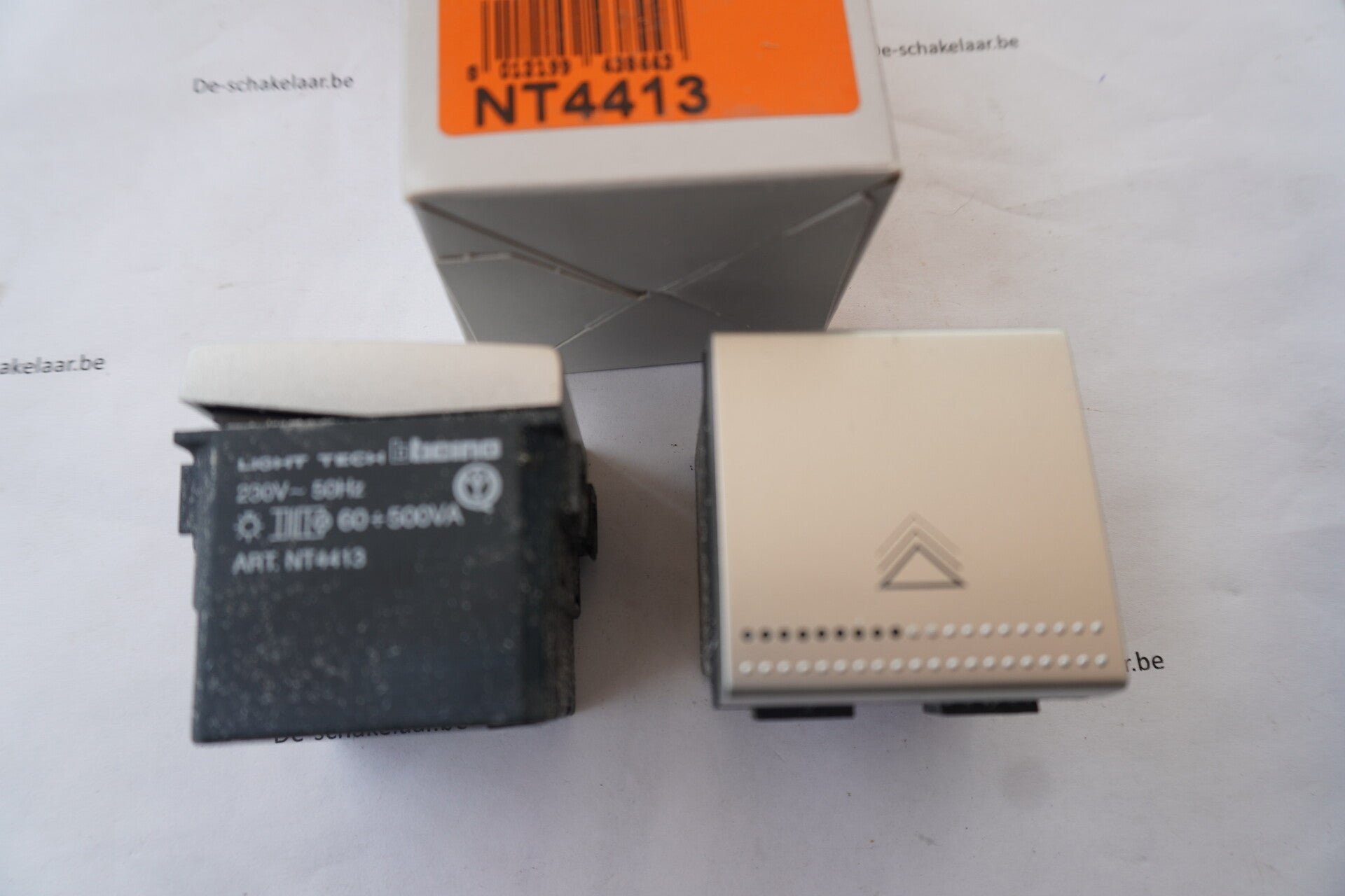 Bticino light tech NT4413 drukknopdimmer NT60-500W