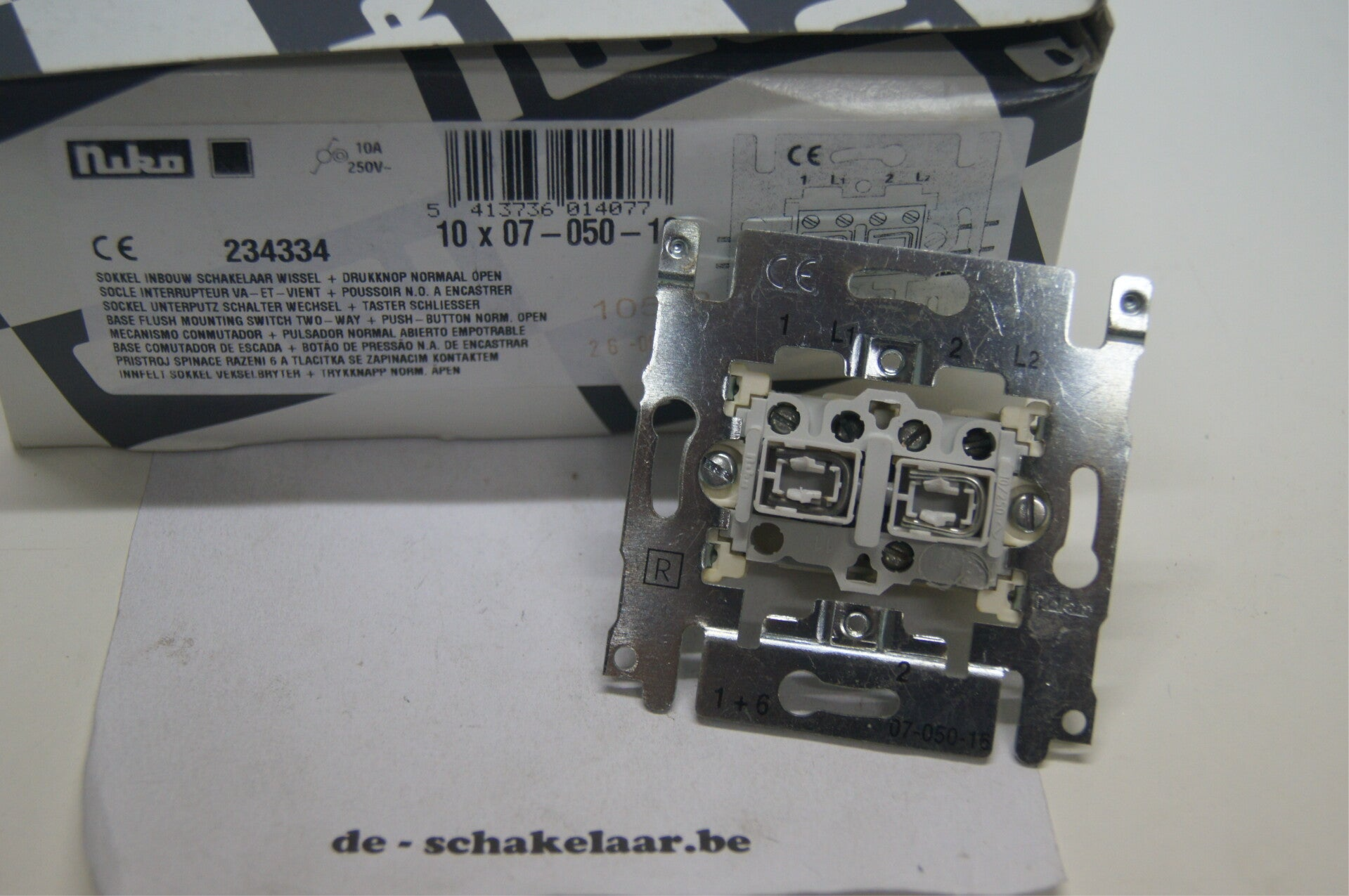 Niko 07-050-16 Sockel wissselschakelaar en drukknop no