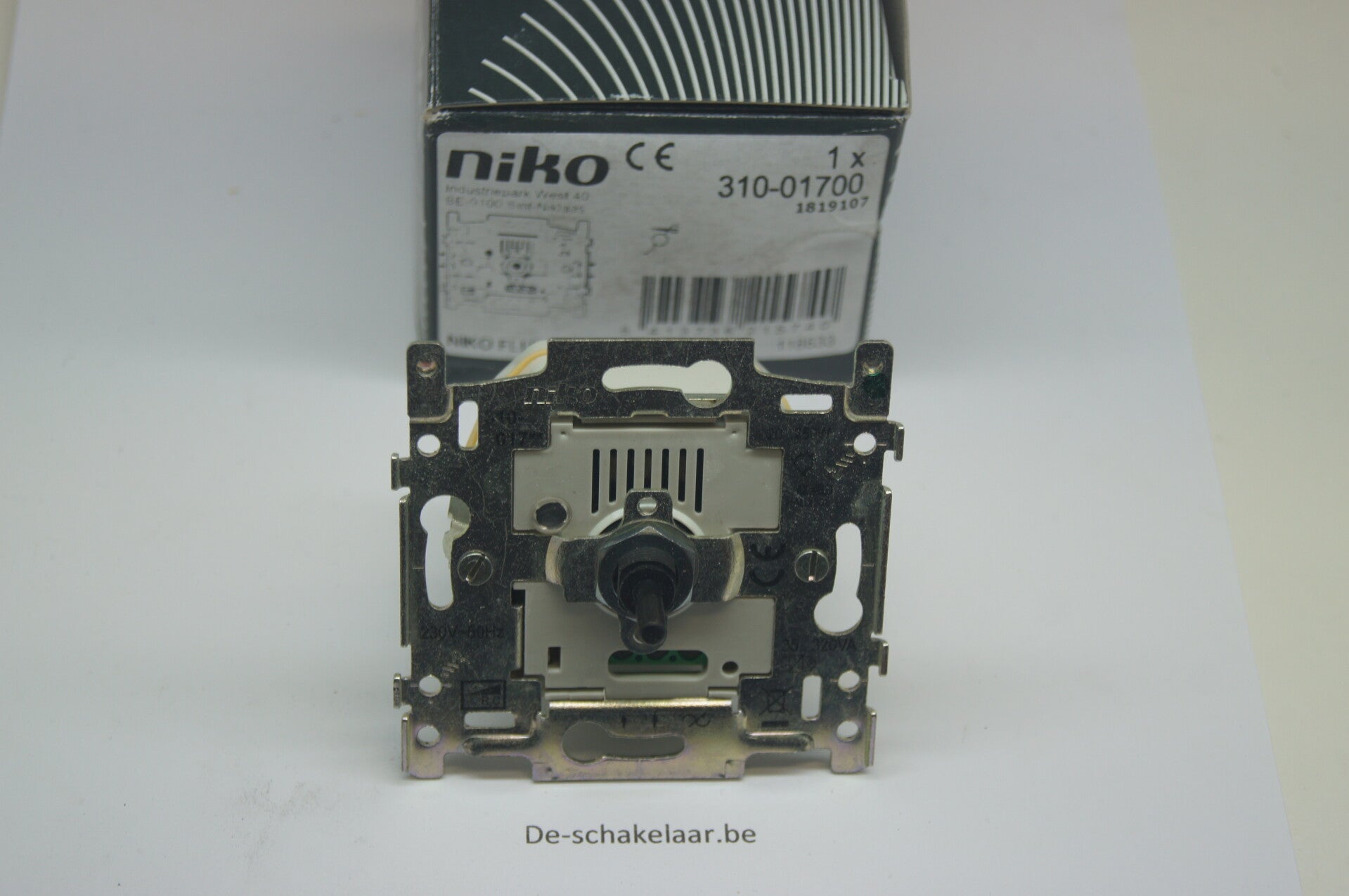 Niko 310-01700 draaiknopdimmer 320VA,2 draads