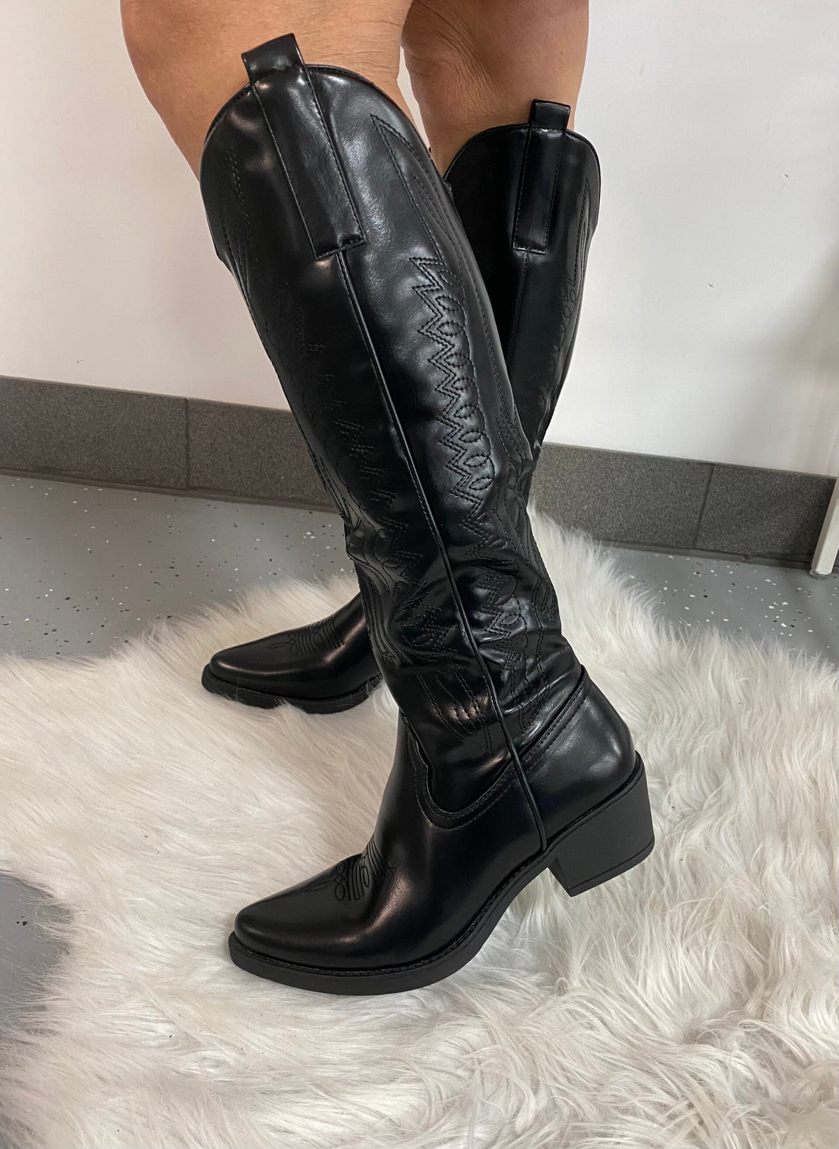 Cowboylaarzen zwart hoog danique boutique