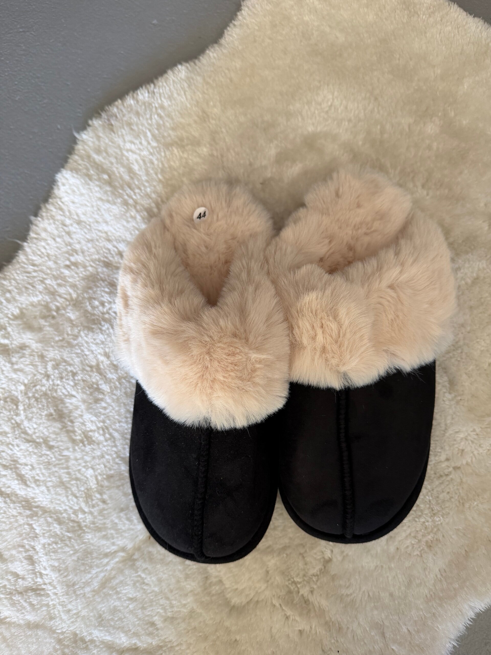 Sloffen big size zwart