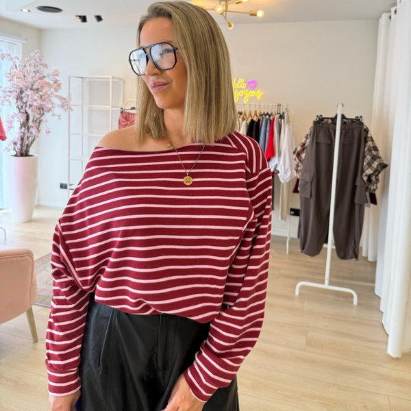 Babette off shoulder sweater burgundy