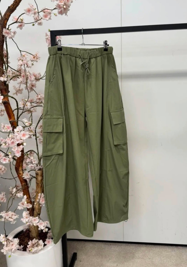 May cargo trousers army green