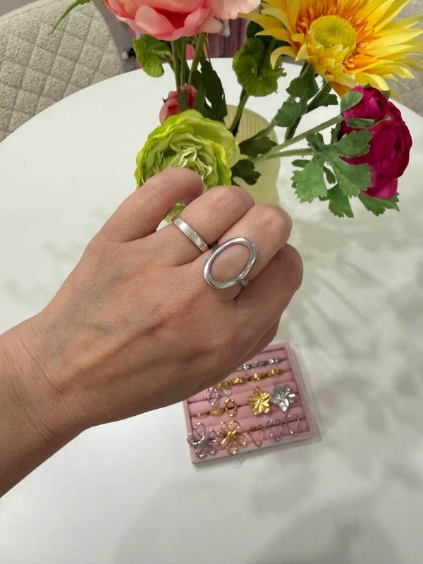 ring ovaal zilverkleur