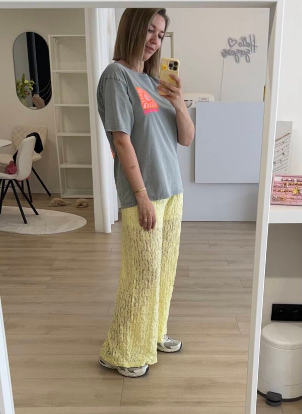 Lace pantalon geel