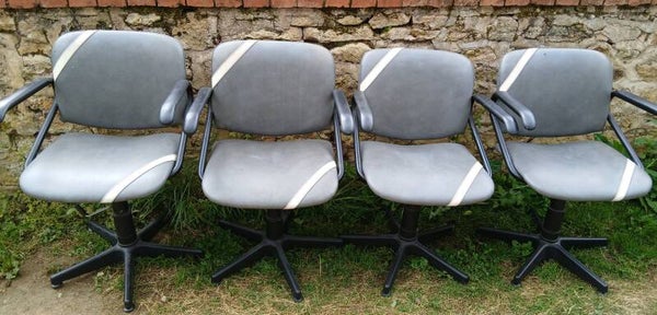 lot 4  fauteuil pivotant réglable en hauteur