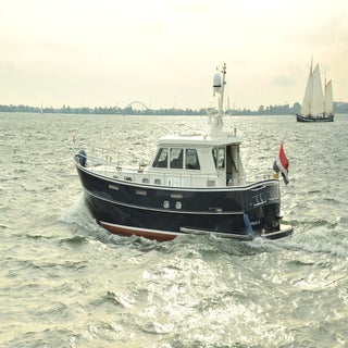 DSC_1720_cr-1.jpg