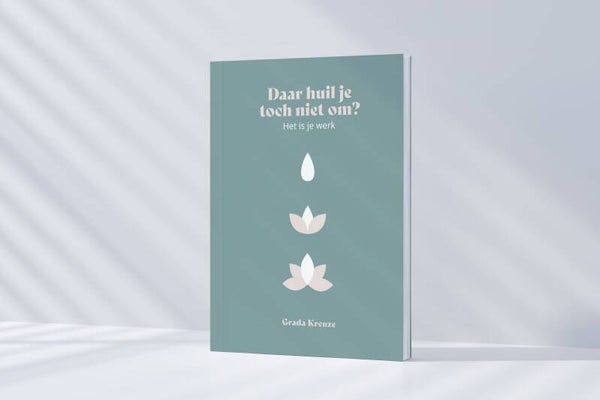 Boek: Daar huil je toch niet om? Het is je werk.