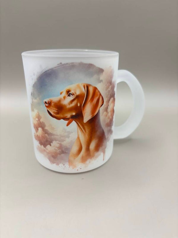 Theemok Vizsla clouds