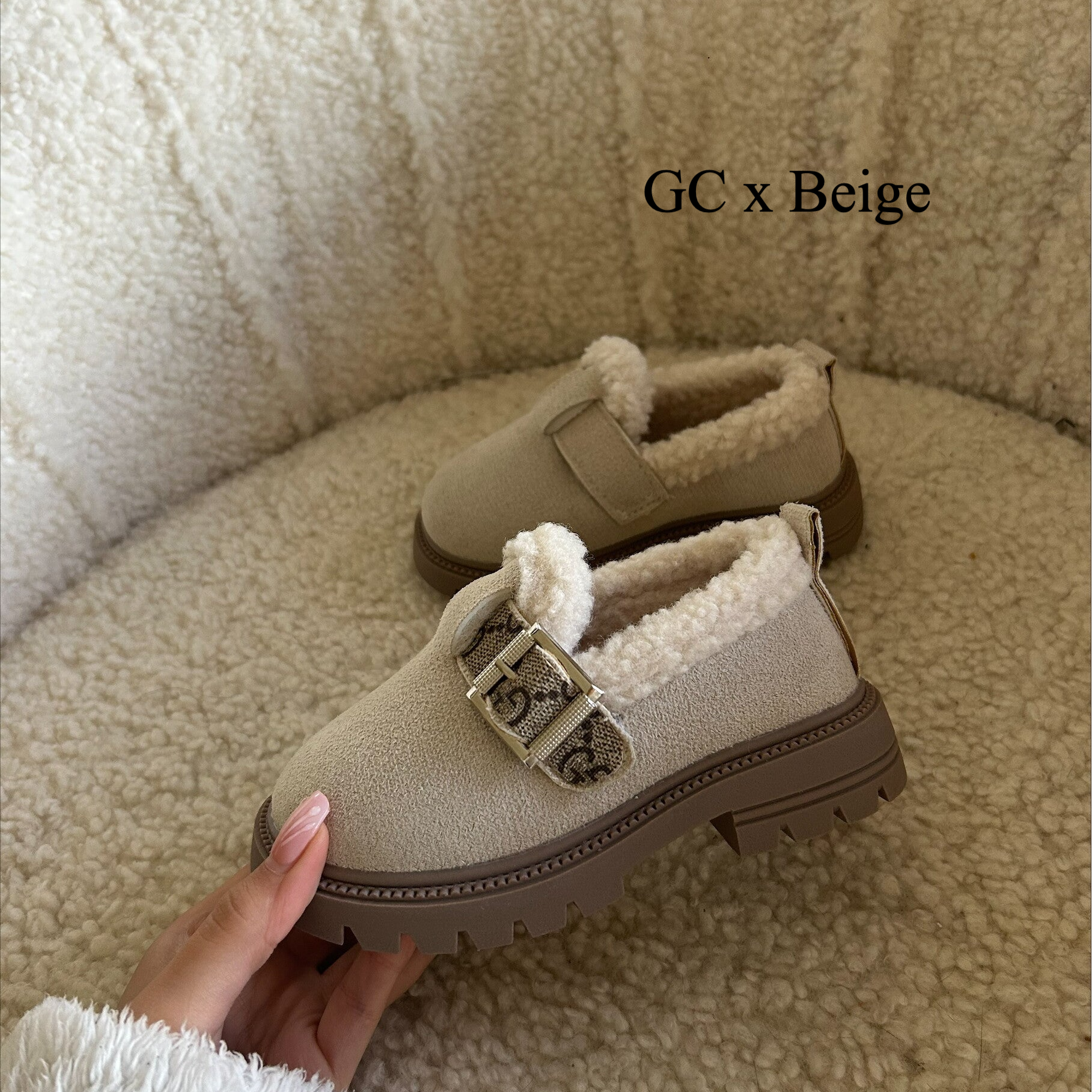Cozy kids loafers