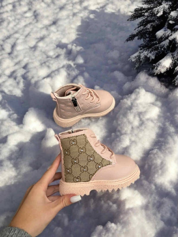 Pink boots x GC Strass