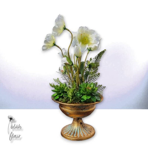 Seidenblumen Gesteck - Winter: Christrosen im Metall Gefäß - "Kleiner Christrosengruß" (Gold) - ⌀13xH30cm