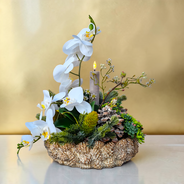 Wintergesteck Seidenblumen: Orchideen in goldener Schale - "Goldene Winterorchidee" - D41xH41