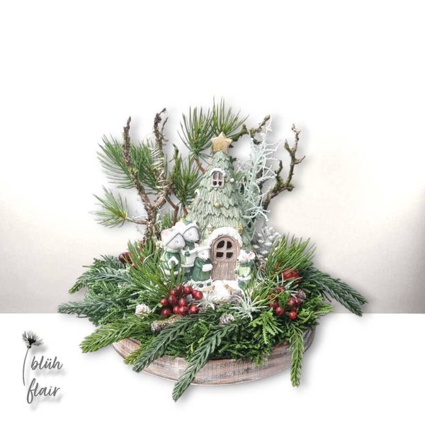 Weihnachtsarrangement: Tannenkranz mit Mäusefamilie - Die Mäusefamilie Im Winterwald Nr.1 - ⌀25xH23