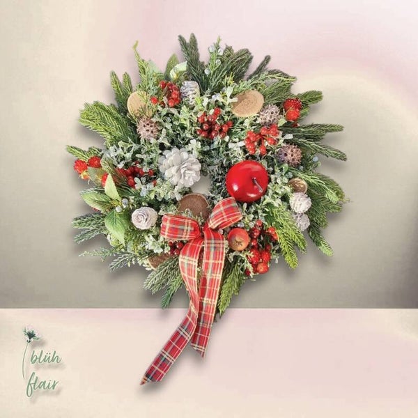 Seidenblumen Kranz - Winter: Winterkranz mit Apfel - "Wilder Apfel" - ⌀38xH8cm